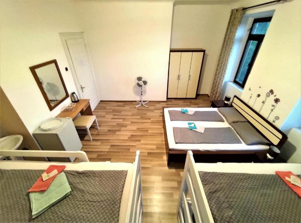 Hotel San Valentino à Bašanija Extérieur photo