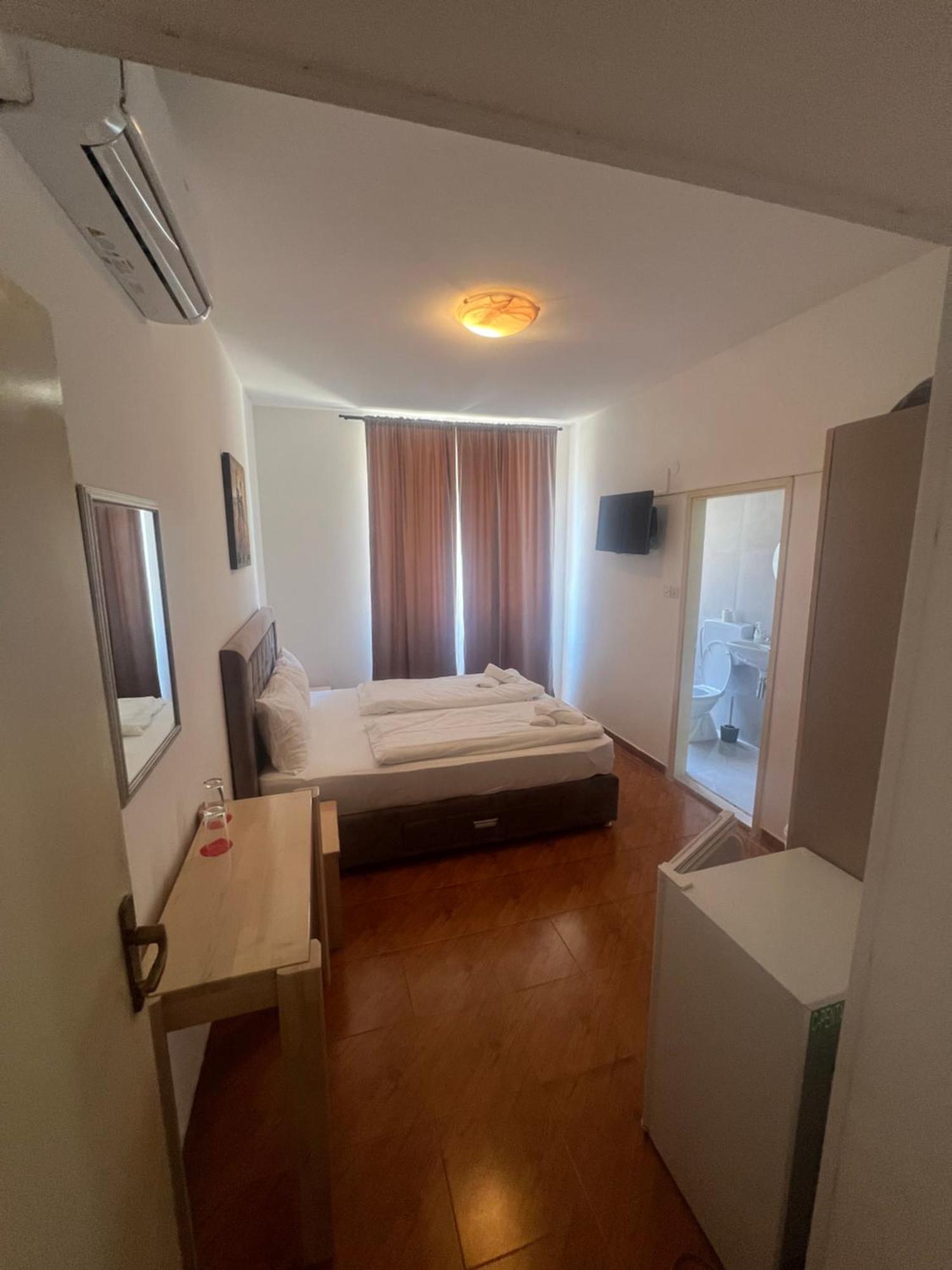 Hotel San Valentino à Bašanija Extérieur photo